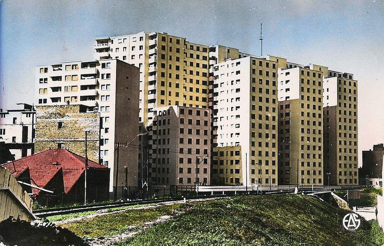 Cite Perret 17.JPG
